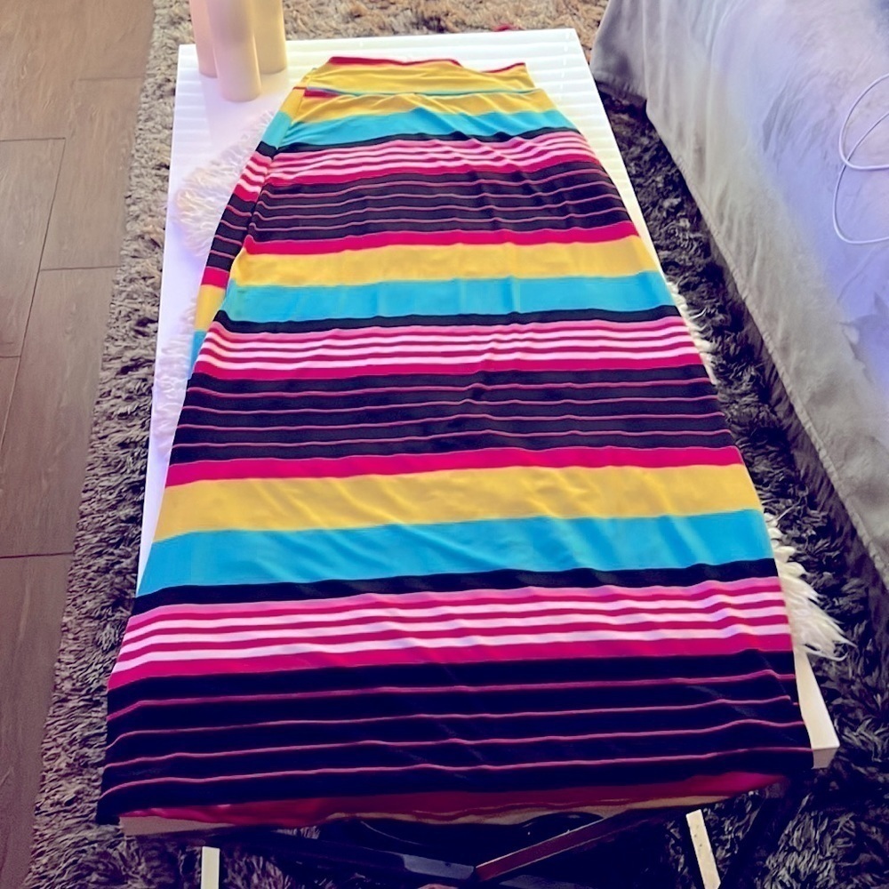 🔥What's Hot!!🔥Gypsy Boho Chic Long Multi-Color Maxi Skirt. Sz S😍🛍️